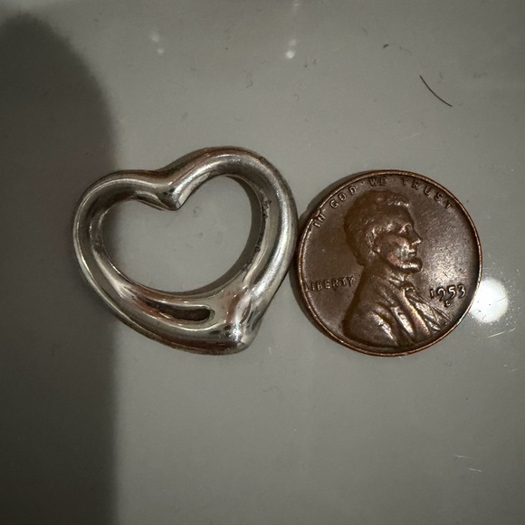 Tiffany & Co. Elsa Peretti Heart Charm - Picture 3 of 3